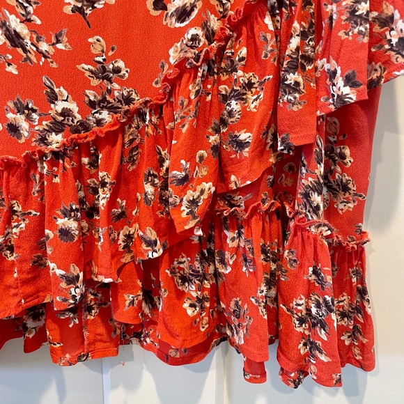 Topshop Mini Skirt with ruffle, coral with floral print, 10, NWOT - Picture 3 of 8